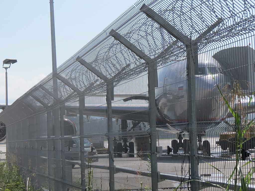 Ограждения для аэропортов и аэродромов в Нягане